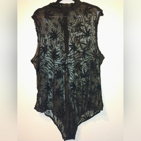 4/20 Plus Sized Mesh Bodysuit - Picture 2 of 10